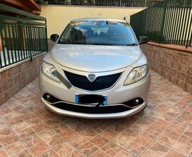 Lancia ypsilon 2017 1.3 multijet diesel 95cv