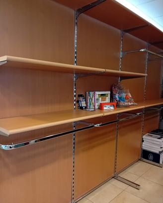 arredamento negozio