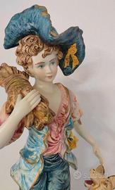 Statue in porcellana di Capodimonte come nuove.