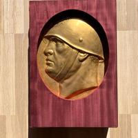 Libro: "Mio Padre il Duce " V. Mussolini