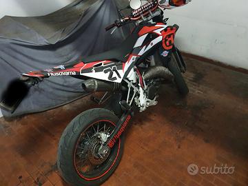 Husqvarna SM 125 - 2012