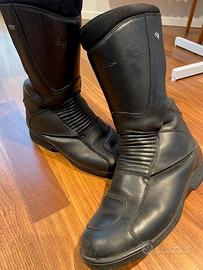 stivali in pelle gore-tex