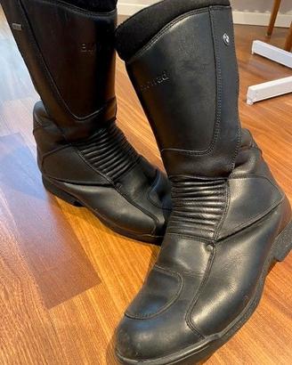 stivali in pelle gore-tex