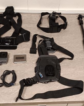 Go Pro Hero 1 + accessori