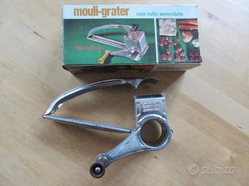GRATTUGGIA A MANOVELLA VINTAGE ANNI 60