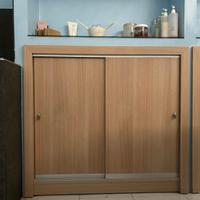 Mobile con porta scorrevole da incasso 