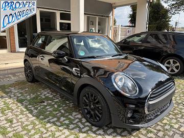 Mini One 1.5 MINI YOURS, Neopatentati, Pari al nuo