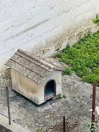 Cuccia cane casetta cemento