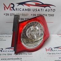 STOP FANALE POSTERIORE SINISTRO VOLKSWAGEN Passat