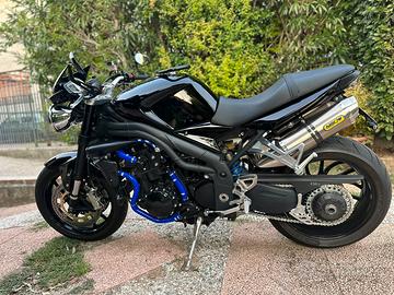 Triumph speed triple 1050-2008