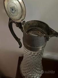Brocca in silver e vetro, misure cm 18x 36, euro20