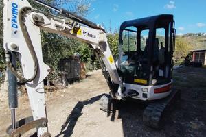Escavatore bobcat 428