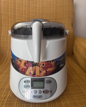 Cuocipasta elettrico DeLonghi PastAmore