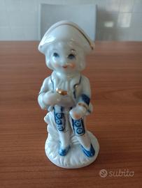 Bambolina in ceramica di capodimonte 