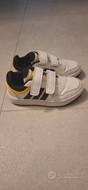 Scarpe bambino pari al nuovo 28