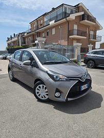 Toyota Yaris 1.0 5 porte Lounge