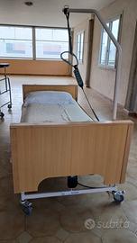 Letto ortopedico nuovo con ruote e materasso