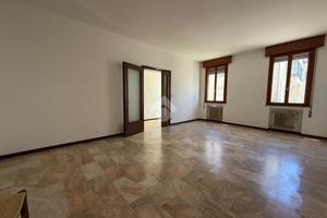 3 LOCALI A PADOVA