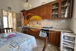 Appartamenti con terrazzo borgata rif2305