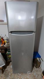 Frigorifero Indesit doppia porta argento