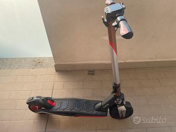 Monopattino aprilia senza batteria