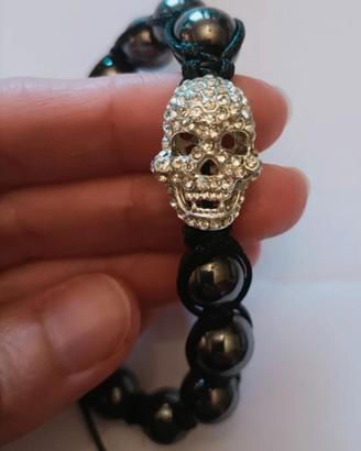 Bracciale nuovo con ematite e teschio con strass 