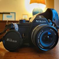 Nikon EM90 Analogica con Obiettivi 28mm f/2.8, 50m