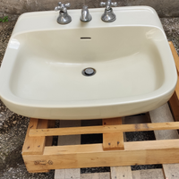 Lavabo, colonna e bidet