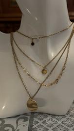 collana multi-filo a strati