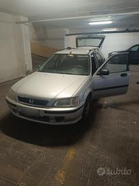 Honda Civic 1500 station wagon 