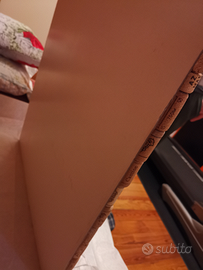 Quadro con tappi in sughero