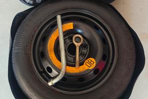Ruotino di scorta 4 bulloni 135/80 B14 (Panda,500)