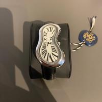 Orologio al quarzo stile dalì completo di scatola