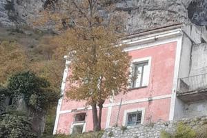 Rudere da ristrutturare