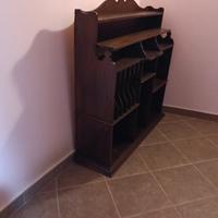 Libreria pensile in stile