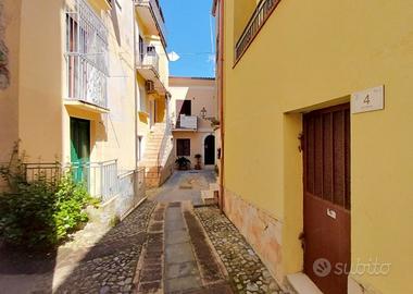 Appartamento nel centro storico di Diamante (CS)