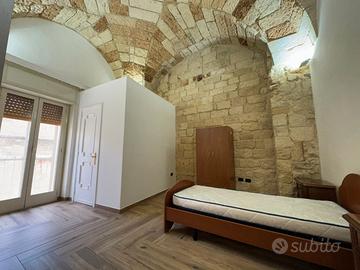 Lecce Appartamento 3 singole da Settembre