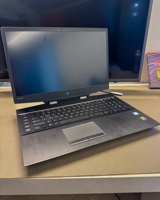 HP Omen 17 Gaming i7 RTX 2070 144Hz – 2TB SSD