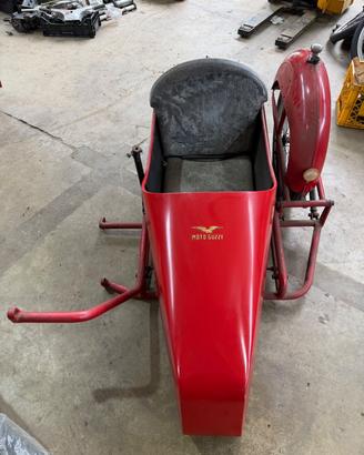 Sidecar guzzi