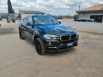 BMW X6 anno 2017 a Floridia