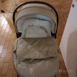 Carrozzina e passeggino 