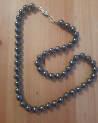 Collana Vintage Ematite, Lavorazione a Nodini 