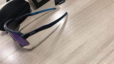 Oakley Sutro Lite Sweep