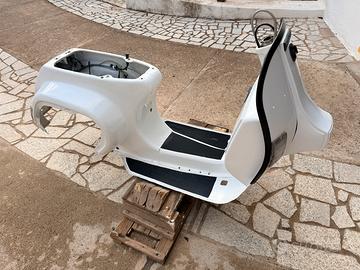 Vespa PK V