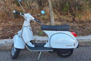 Piaggio Vespa PX 200 E - 1980
