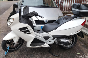 Scoter Malaguti spidermax 500