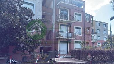 2 Vani Complesso Les Roches Noires Giardini Naxos