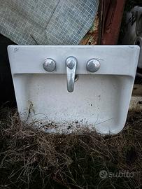 Lavabo vintage antico