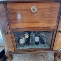 MOBILE BAR CON GIRADISCHI 