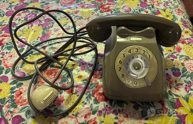 Telefono antico
